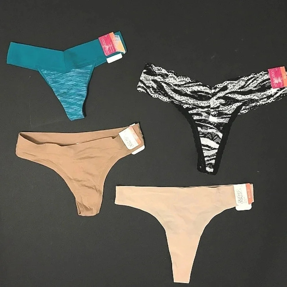X-SMALL Xhiliration & Gilligan OMalley Panty Set NWT